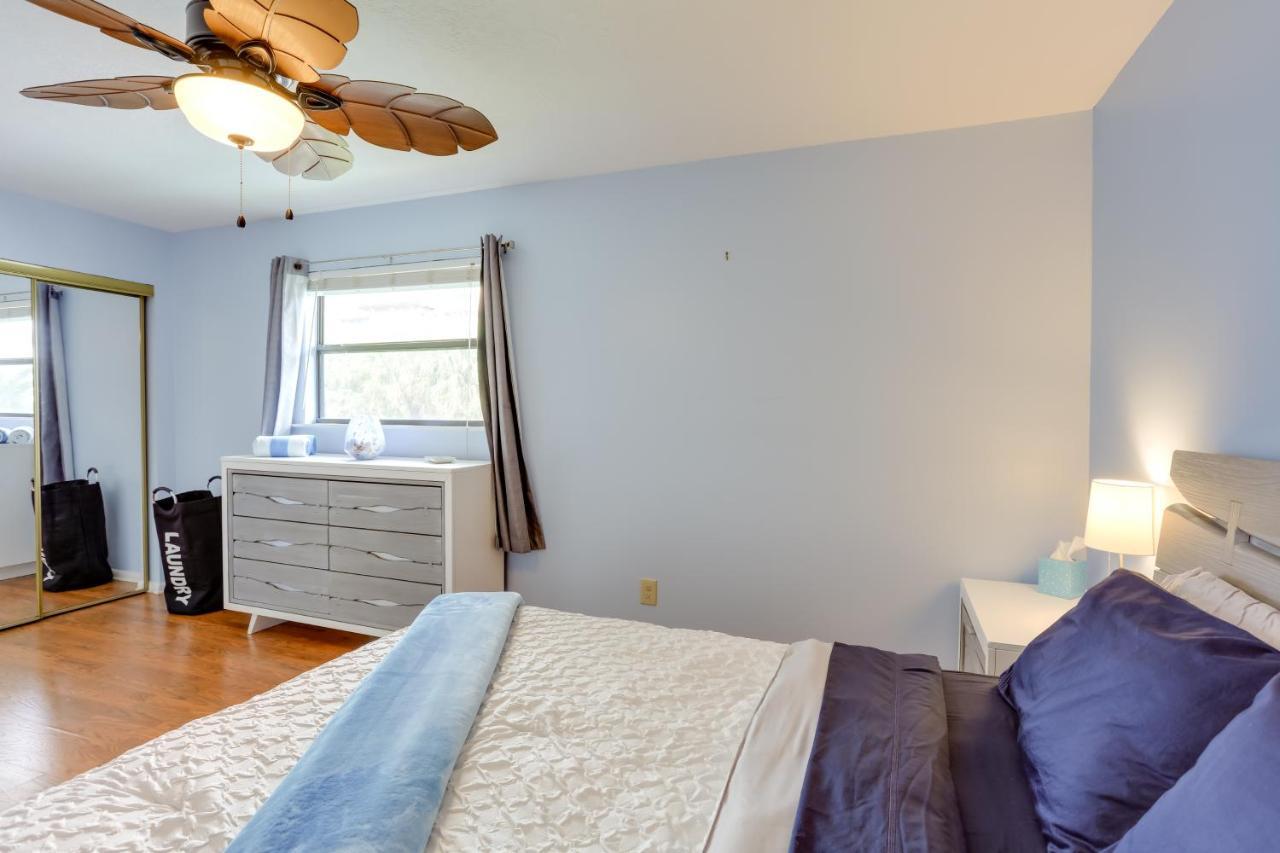 Idyllic Fort Pierce Retreat - Walk To Beach! エクステリア 写真